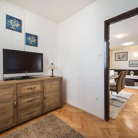 Apartman Rose Apartment *