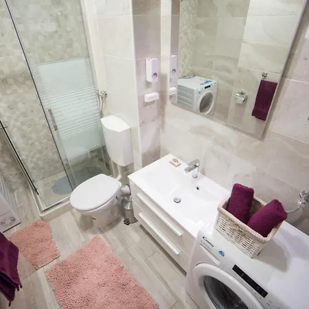 Apartment Apartman Rose *