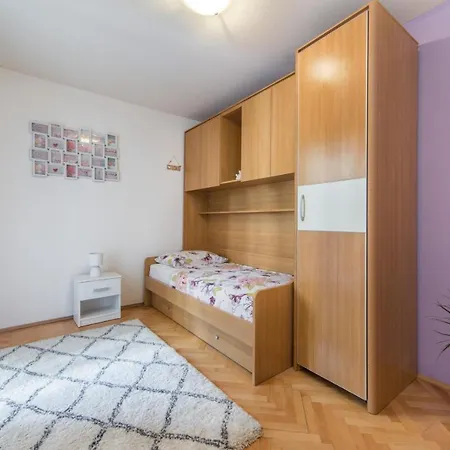 Apartment Apartman Rose